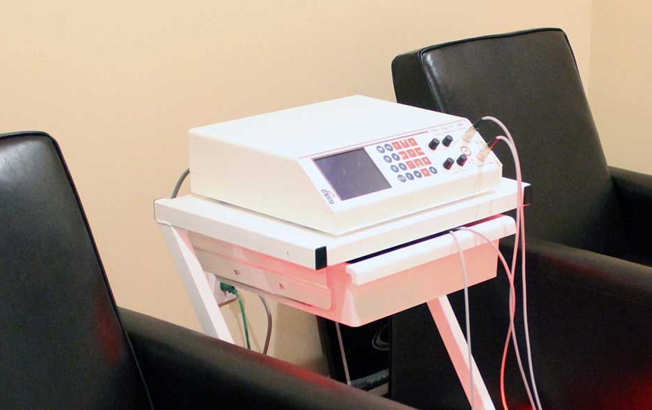 Neuropathy Relief Miami. Hako-Med Neuropathy Treatment. By triggering the body's electrical and chemical healing reactions at the same time, "horizontal therapy" amplifies the benefits of traditional electrotherapy.